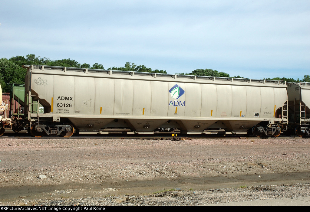 ADMX 63126, 4-Bay Center-Flow Covered Hopper Car on the BNSF at Gibson Yard